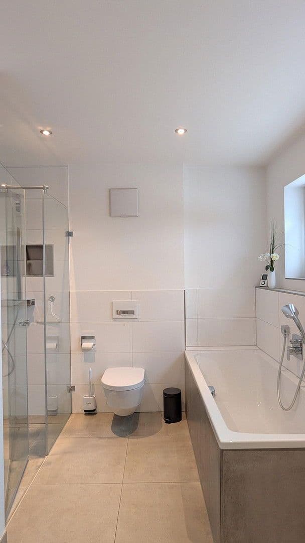 Predaj bytu 4-izbový 120 m², Tettnang, Bádensko-Wurttembersko Predaj bytu 4-izbový 120 m², Tettnang, Bádensko-Wurttembersko