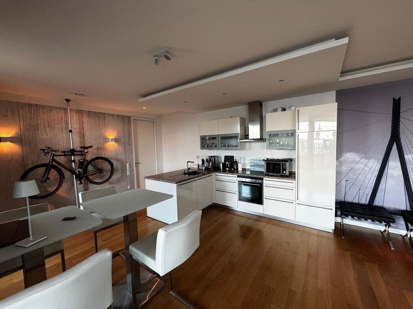 Prenájom bytu 2-izbový 134 m², Am Strandkai 3, Hamburg, Hamburg Prenájom bytu 2-izbový 134 m², Am Strandkai 3, Hamburg, Hamburg