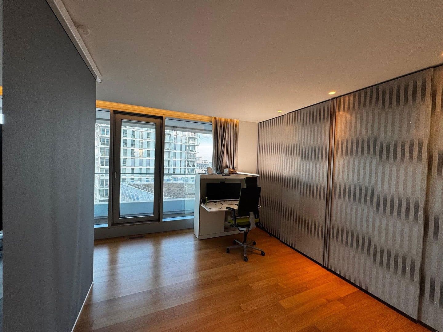 Prenájom bytu 2-izbový 134 m², Am Strandkai 3, Hamburg, Hamburg Prenájom bytu 2-izbový 134 m², Am Strandkai 3, Hamburg, Hamburg