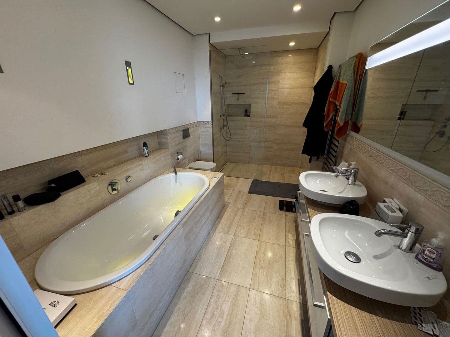 Prenájom bytu 2-izbový 134 m², Am Strandkai 3, Hamburg, Hamburg Prenájom bytu 2-izbový 134 m², Am Strandkai 3, Hamburg, Hamburg