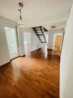 Prenájom domu 190 m², pozemek 300 m², Lerchenstrasse 2, Rodenbach, Porýnie-Falcko Prenájom domu 190 m², pozemek 300 m², Lerchenstrasse 2, Rodenbach, Porýnie-Falcko