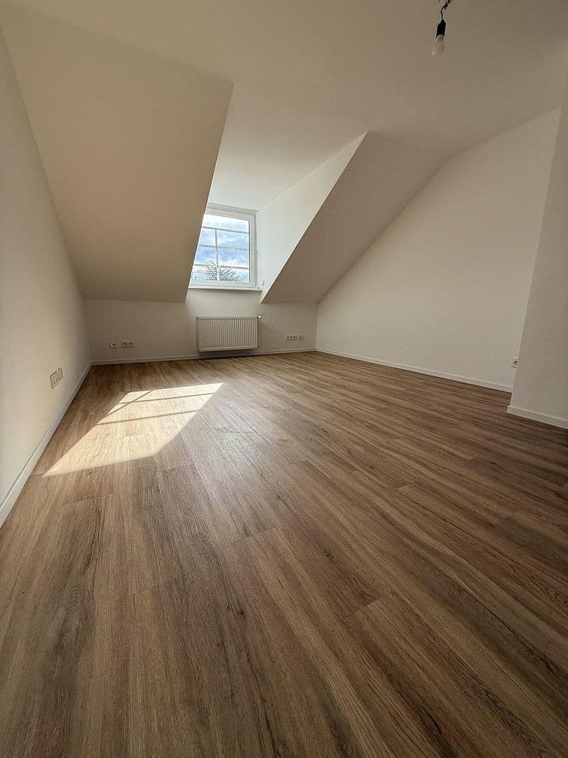 Prenájom bytu 1-izbový 25 m², München, Bavorsko Prenájom bytu 1-izbový 25 m², München, Bavorsko