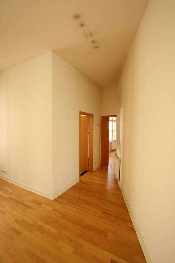 Prenájom bytu 4-izbový 165 m², Erfurt, Durínsko Prenájom bytu 4-izbový 165 m², Erfurt, Durínsko