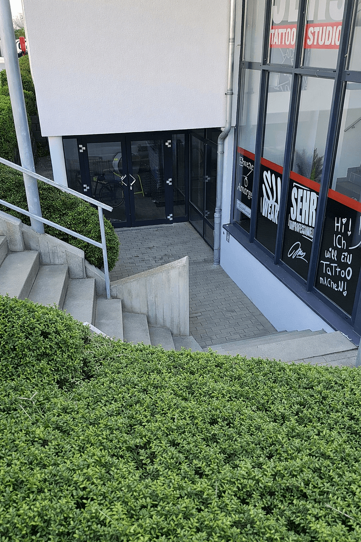 Prenájom nebytového priestoru 795 m², Bohmterstraße 52c, Osnabrück, Dolné Sasko Prenájom nebytového priestoru 795 m², Bohmterstraße 52c, Osnabrück, Dolné Sasko