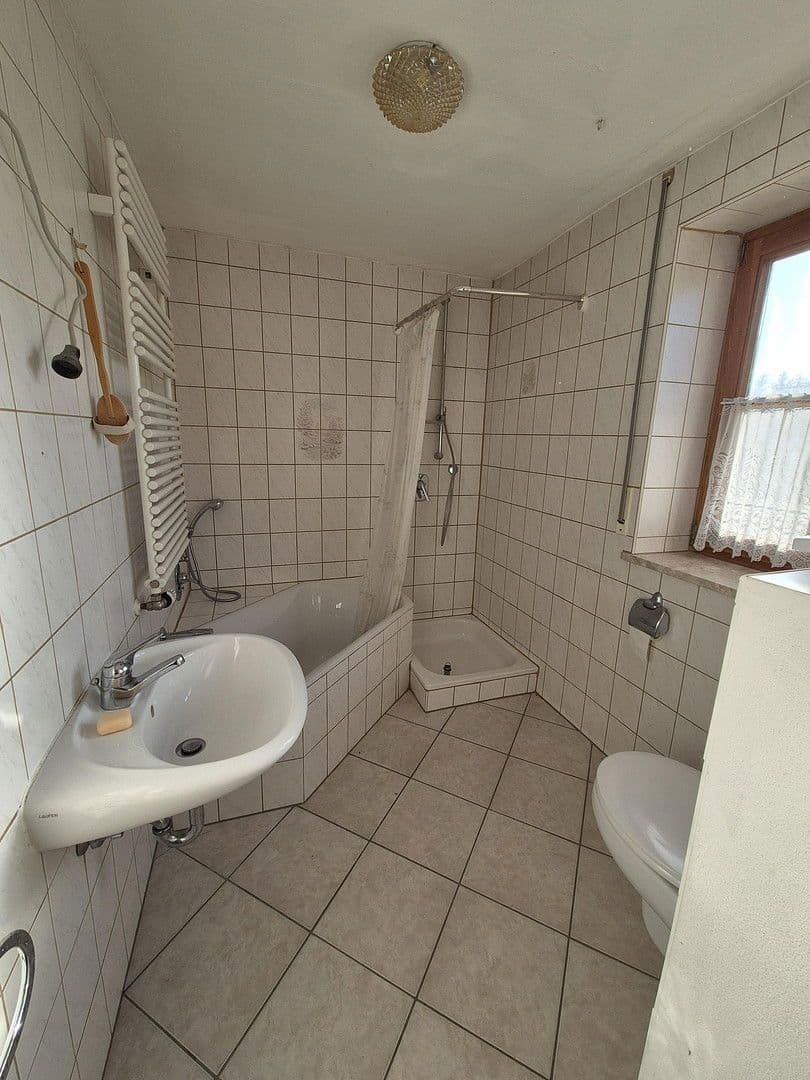 Predaj domu 160 m², pozemek 1.730 m², Engelsberg, Bavorsko Predaj domu 160 m², pozemek 1.730 m², Engelsberg, Bavorsko