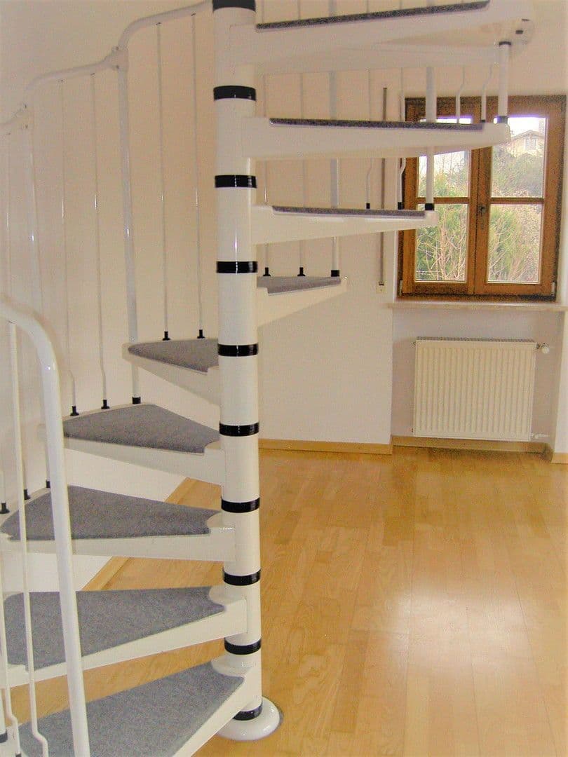 Predaj domu 160 m², pozemek 1.730 m², Engelsberg, Bavorsko Predaj domu 160 m², pozemek 1.730 m², Engelsberg, Bavorsko