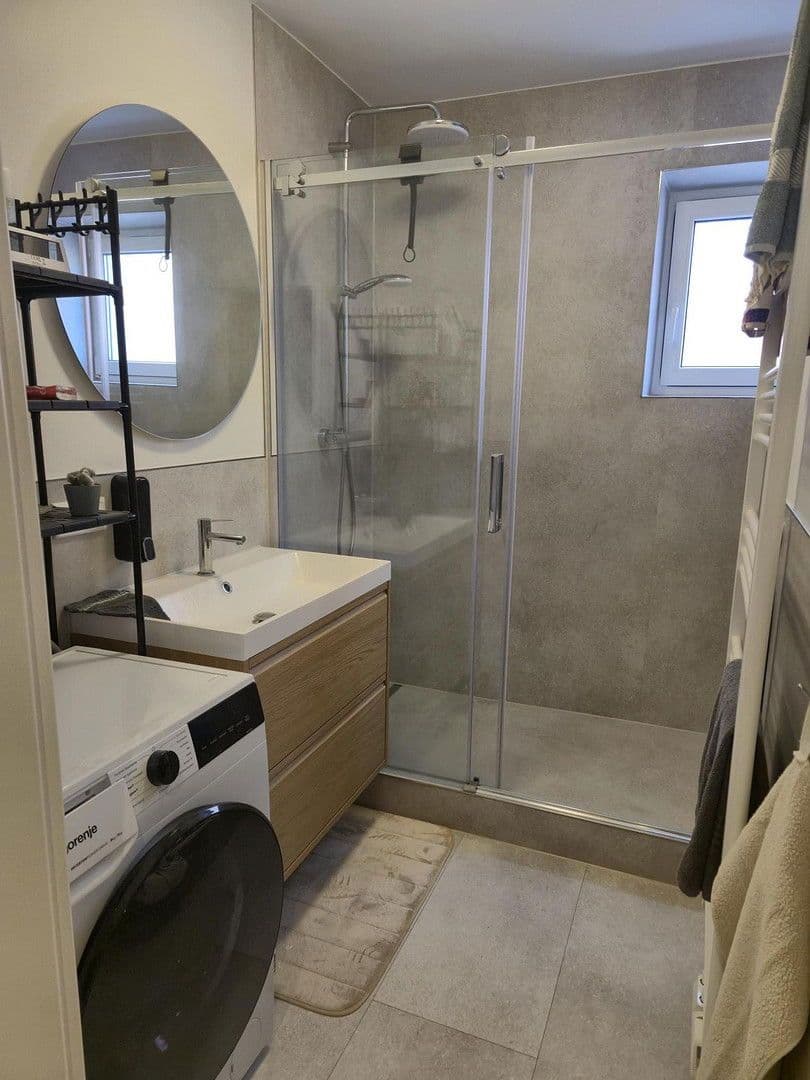 Prenájom bytu 15 m², Moltkestraße 18, Nürnberg, Bavorsko Prenájom bytu 15 m², Moltkestraße 18, Nürnberg, Bavorsko