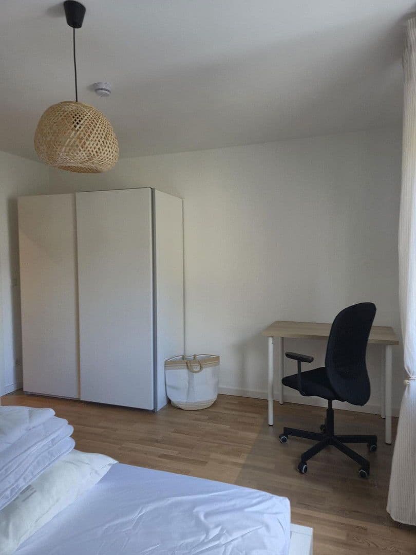 Prenájom bytu 15 m², Moltkestraße 18, Nürnberg, Bavorsko Prenájom bytu 15 m², Moltkestraße 18, Nürnberg, Bavorsko