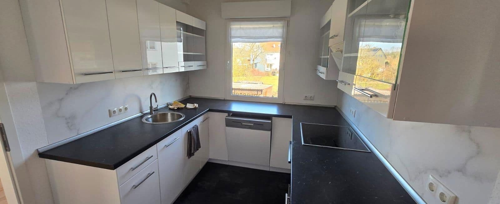 Prenájom bytu 3-izbový 89 m², Mainbernheim, Bavorsko Prenájom bytu 3-izbový 89 m², Mainbernheim, Bavorsko