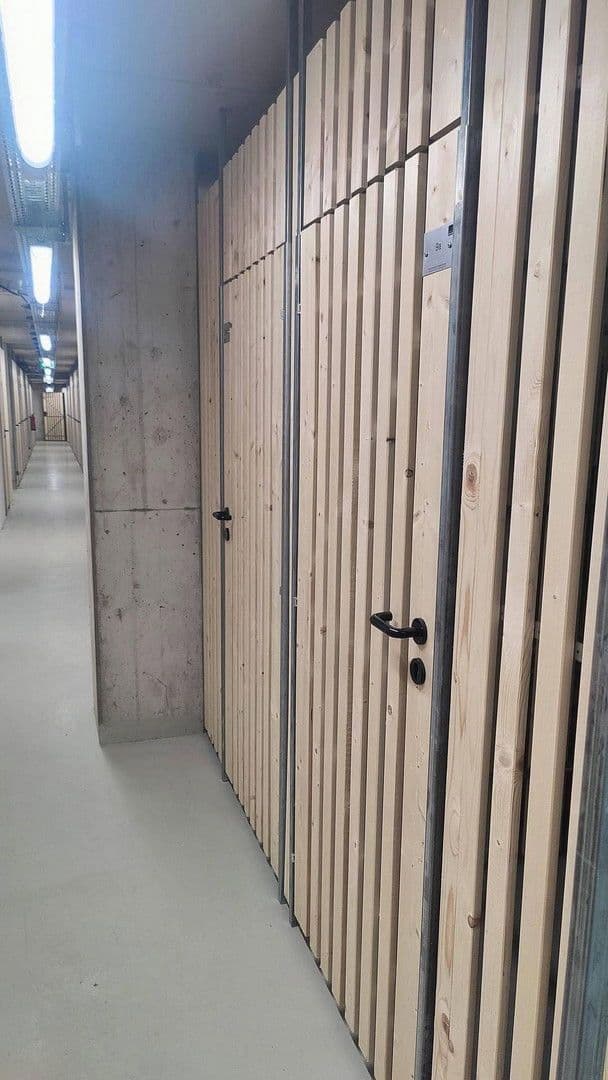 Prenájom nebytového priestoru 10 m², Andreas-Hofer-Straße 53, Innsbruck, Tirolsko Prenájom nebytového priestoru 10 m², Andreas-Hofer-Straße 53, Innsbruck, Tirolsko