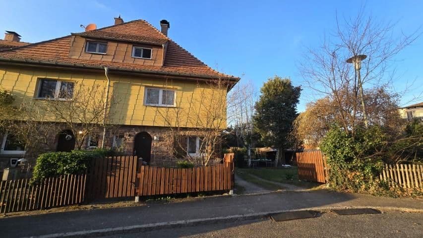 Predaj domu 106 m², pozemek 454 m², Pforzheim, Bádensko-Wurttembersko Predaj domu 106 m², pozemek 454 m², Pforzheim, Bádensko-Wurttembersko