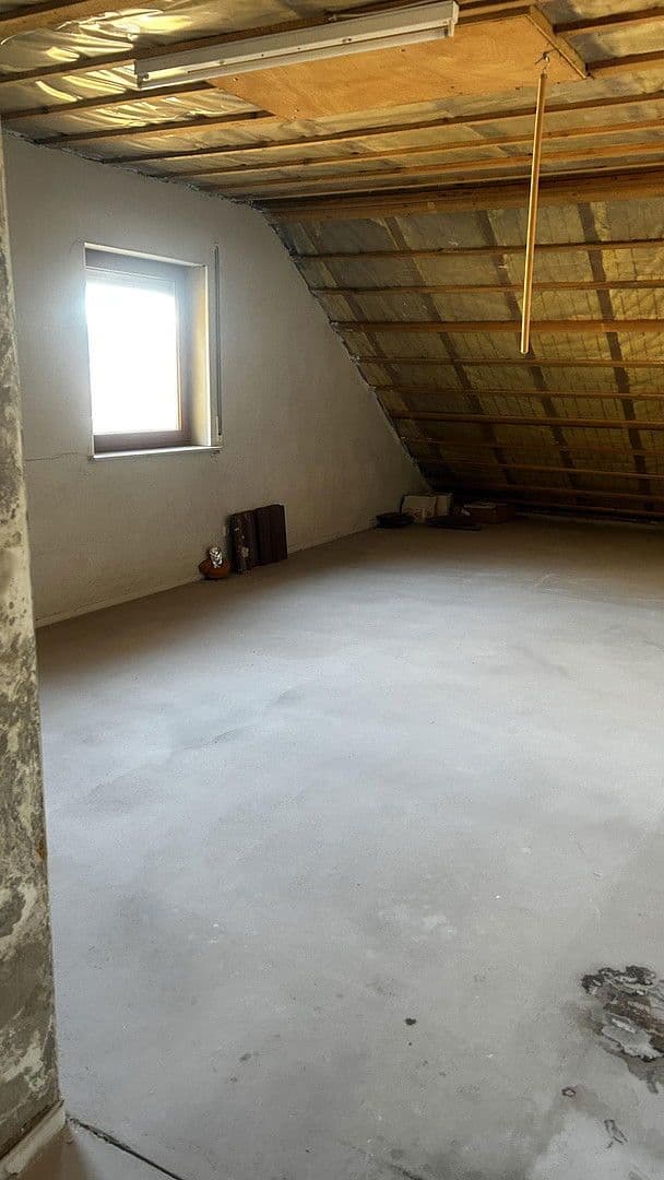 Predaj domu 305 m², pozemek 931 m², Balingen, Bádensko-Wurttembersko Predaj domu 305 m², pozemek 931 m², Balingen, Bádensko-Wurttembersko