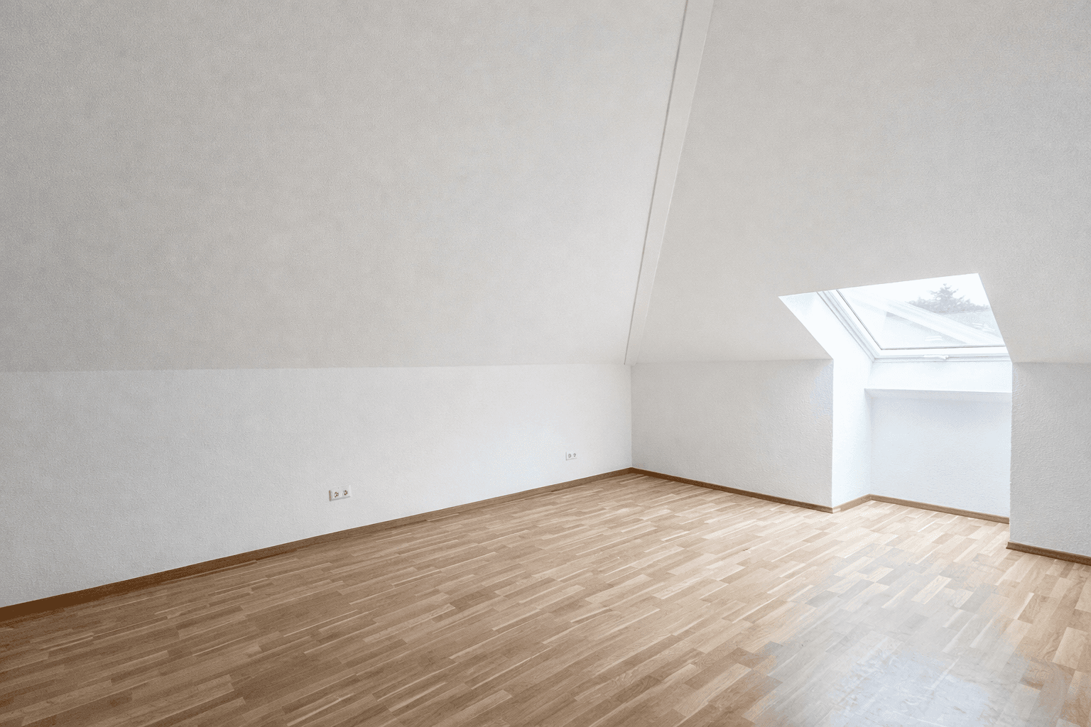 Prenájom bytu 4-izbový 120 m², Neuenburg am Rhein, Bádensko-Wurttembersko Prenájom bytu 4-izbový 120 m², Neuenburg am Rhein, Bádensko-Wurttembersko