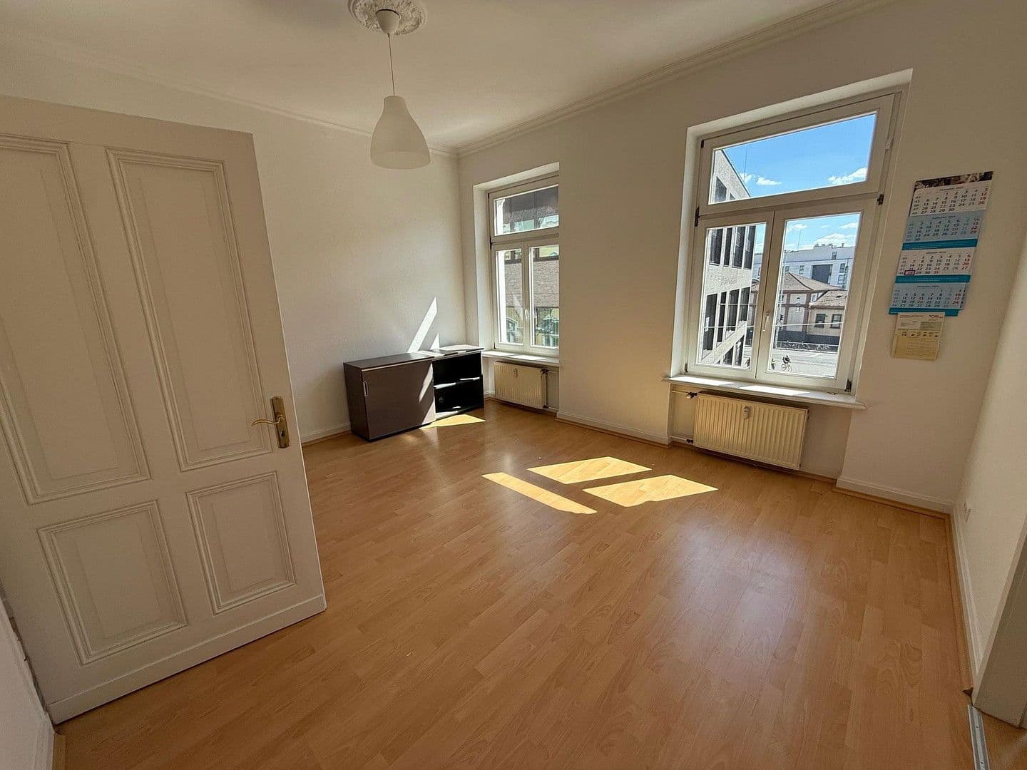 Prenájom bytu 3-izbový 80 m², Maximilianstr. 40, Bonn, Severné Porýnie - Westfálsko Prenájom bytu 3-izbový 80 m², Maximilianstr. 40, Bonn, Severné Porýnie - Westfálsko