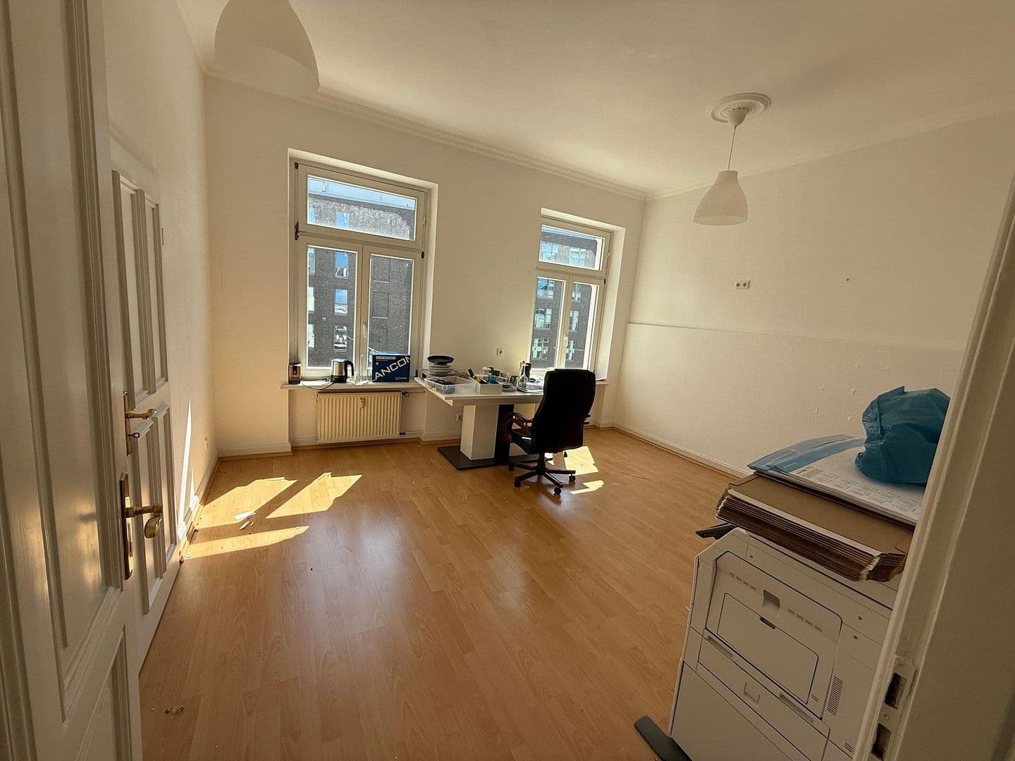 Prenájom bytu 3-izbový 80 m², Maximilianstr. 40, Bonn, Severné Porýnie - Westfálsko Prenájom bytu 3-izbový 80 m², Maximilianstr. 40, Bonn, Severné Porýnie - Westfálsko