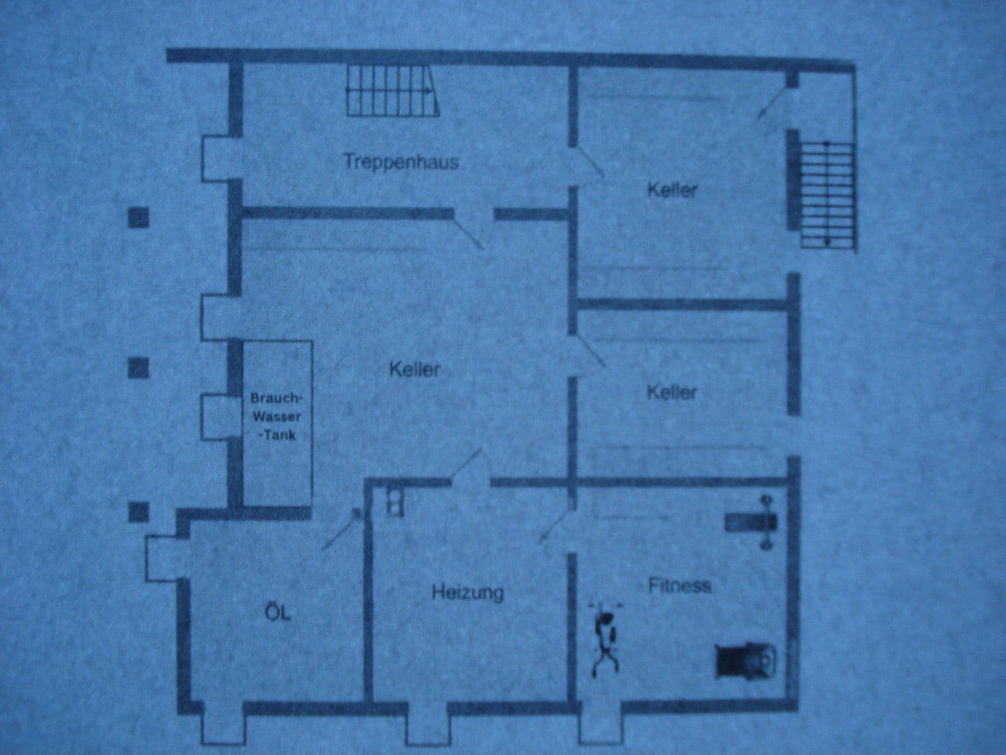 Predaj domu 514 m², pozemek 1.700 m², Hinter`m Buch 10, Sulzberg, Bavorsko Predaj domu 514 m², pozemek 1.700 m², Hinter`m Buch 10, Sulzberg, Bavorsko