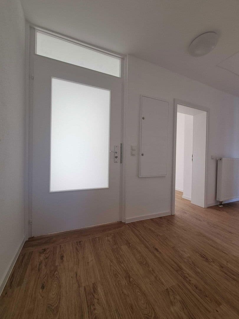 Predaj domu 99 m², pozemek 306 m², Eisenbahnstraße 4a, Steinwenden, Porýnie-Falcko Predaj domu 99 m², pozemek 306 m², Eisenbahnstraße 4a, Steinwenden, Porýnie-Falcko