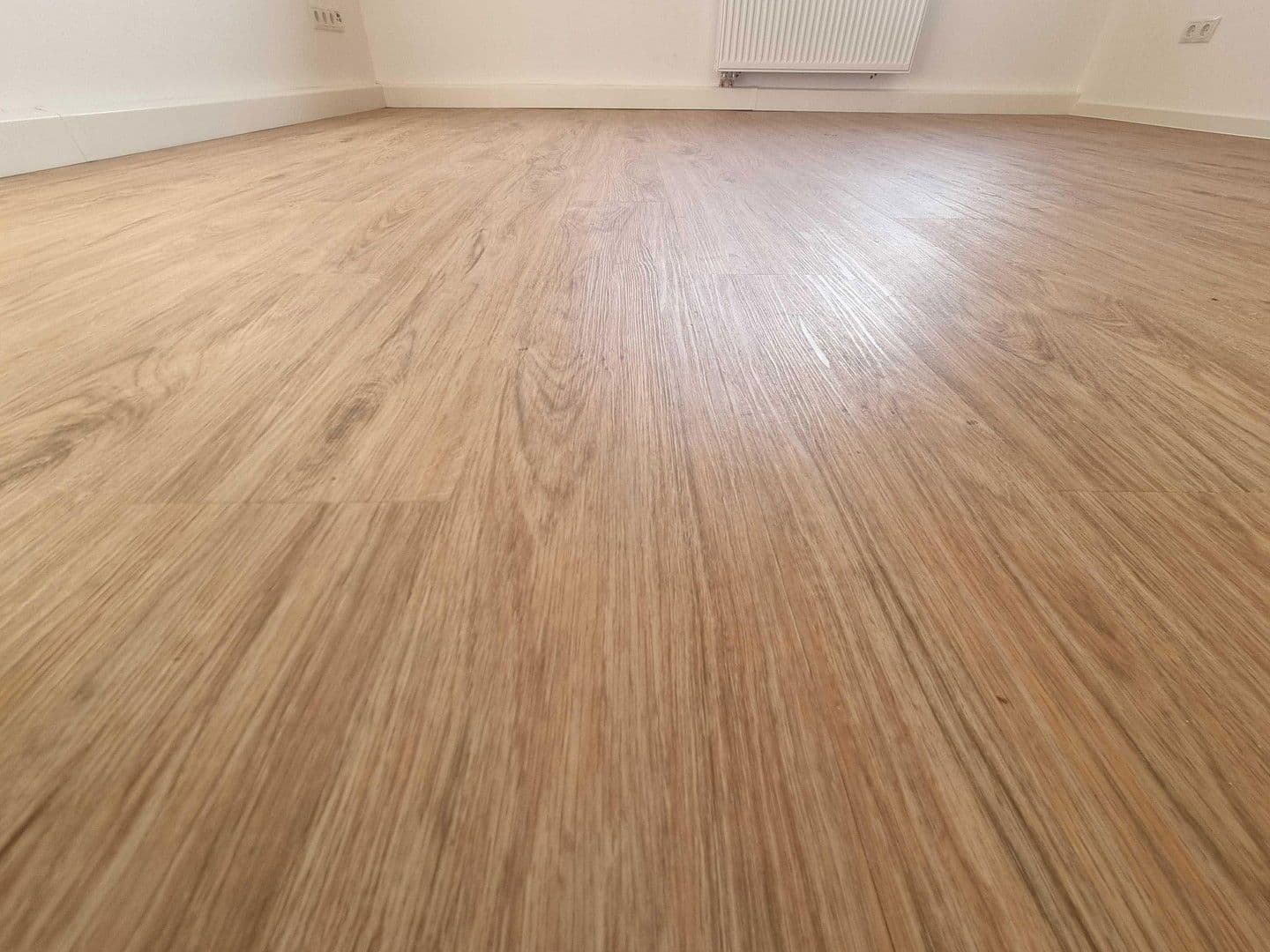 Predaj domu 99 m², pozemek 306 m², Eisenbahnstraße 4a, Steinwenden, Porýnie-Falcko Predaj domu 99 m², pozemek 306 m², Eisenbahnstraße 4a, Steinwenden, Porýnie-Falcko