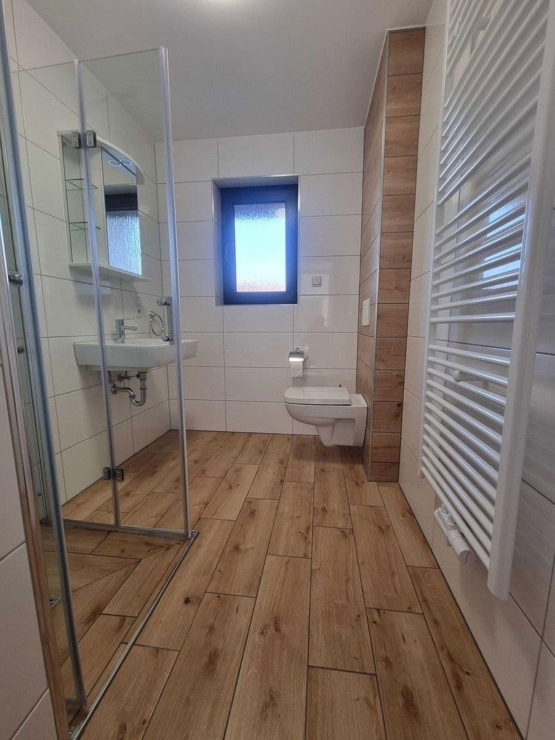 Predaj domu 99 m², pozemek 306 m², Eisenbahnstraße 4a, Steinwenden, Porýnie-Falcko Predaj domu 99 m², pozemek 306 m², Eisenbahnstraße 4a, Steinwenden, Porýnie-Falcko