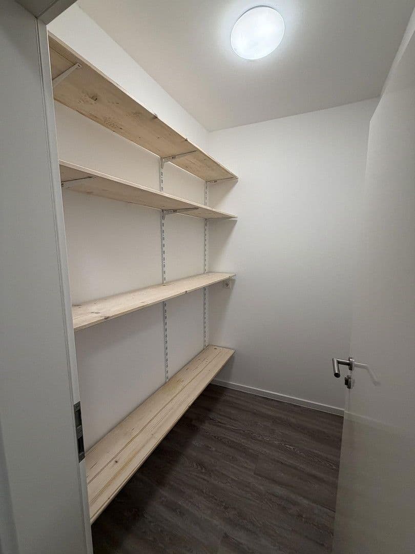 Prenájom bytu 2-izbový 69 m², Hauptstraße 27, Volkach, Bavorsko Prenájom bytu 2-izbový 69 m², Hauptstraße 27, Volkach, Bavorsko