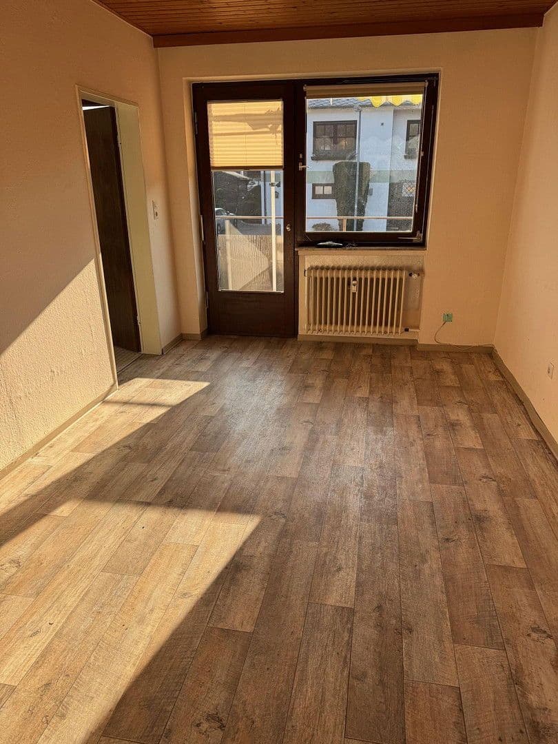 Prenájom bytu 4-izbový 107 m², Auf dem Mühlenstiege 1, Bad Gandersheim, Dolné Sasko Prenájom bytu 4-izbový 107 m², Auf dem Mühlenstiege 1, Bad Gandersheim, Dolné Sasko