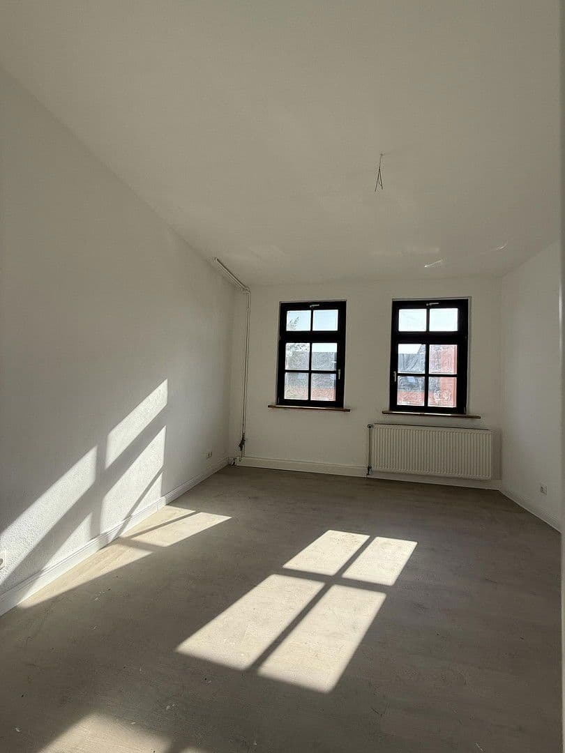 Prenájom bytu 4-izbový 90 m², Heidenberg 89, Apolda, Durínsko Prenájom bytu 4-izbový 90 m², Heidenberg 89, Apolda, Durínsko