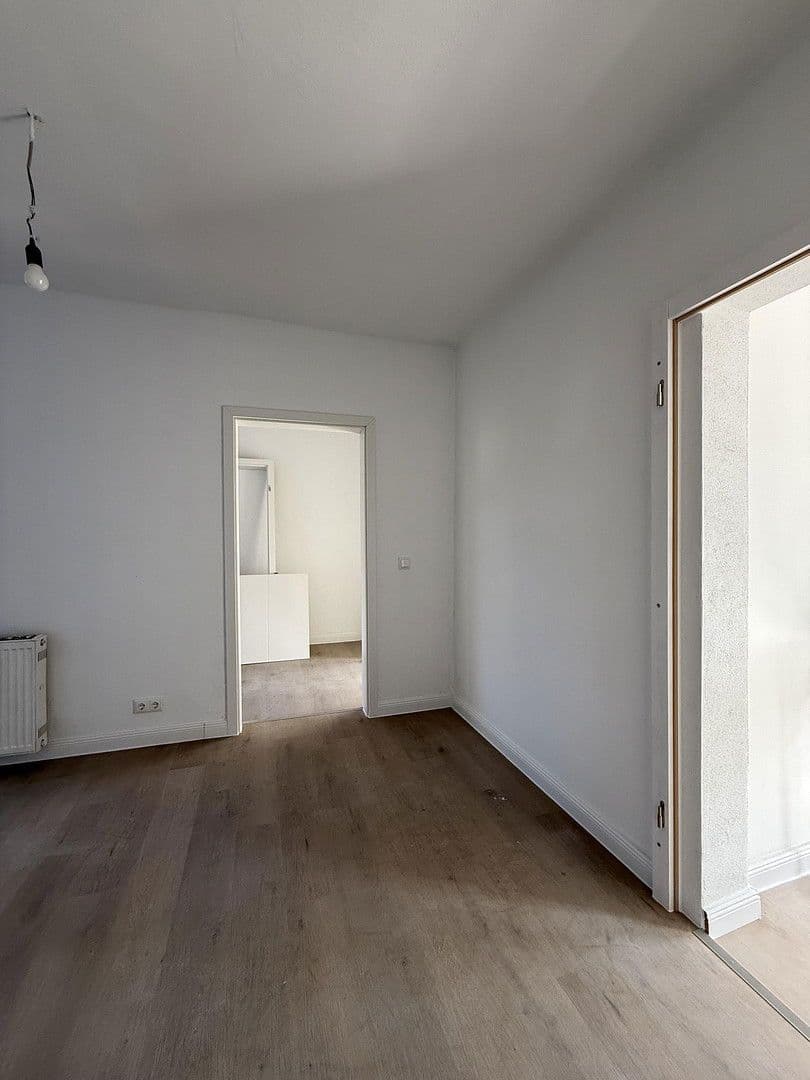 Prenájom bytu 4-izbový 90 m², Heidenberg 89, Apolda, Durínsko Prenájom bytu 4-izbový 90 m², Heidenberg 89, Apolda, Durínsko