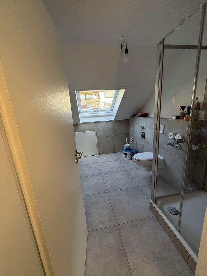 Prenájom bytu 3-izbový 77 m², Laudenbach, Bavorsko Prenájom bytu 3-izbový 77 m², Laudenbach, Bavorsko