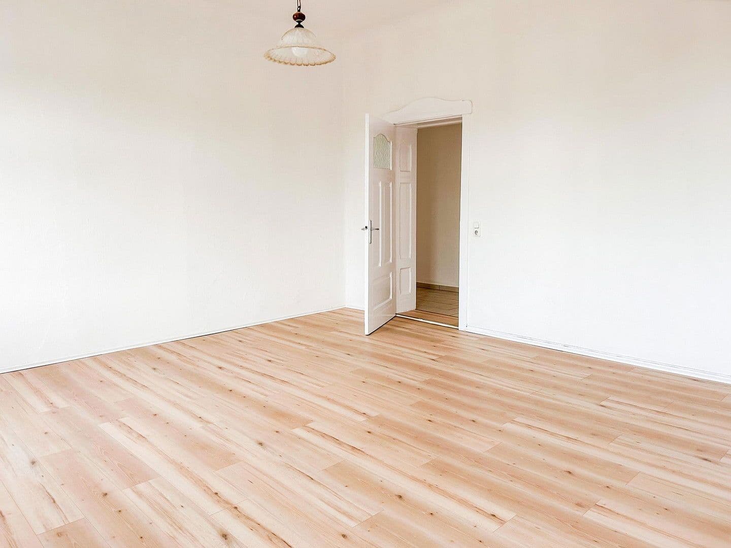 Prenájom bytu 3-izbový 107 m², Perleberg, Brandenbursko Prenájom bytu 3-izbový 107 m², Perleberg, Brandenbursko