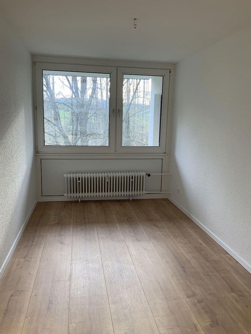 Prenájom bytu 3-izbový 84 m², Ahornweg 4-18, Hamm (Sieg), Porýnie-Falcko Prenájom bytu 3-izbový 84 m², Ahornweg 4-18, Hamm (Sieg), Porýnie-Falcko