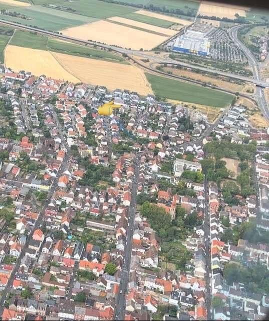 Prenájom bytu 3-izbový 115 m², Bibliser Strasse 10, Mannheim, Bádensko-Wurttembersko Prenájom bytu 3-izbový 115 m², Bibliser Strasse 10, Mannheim, Bádensko-Wurttembersko