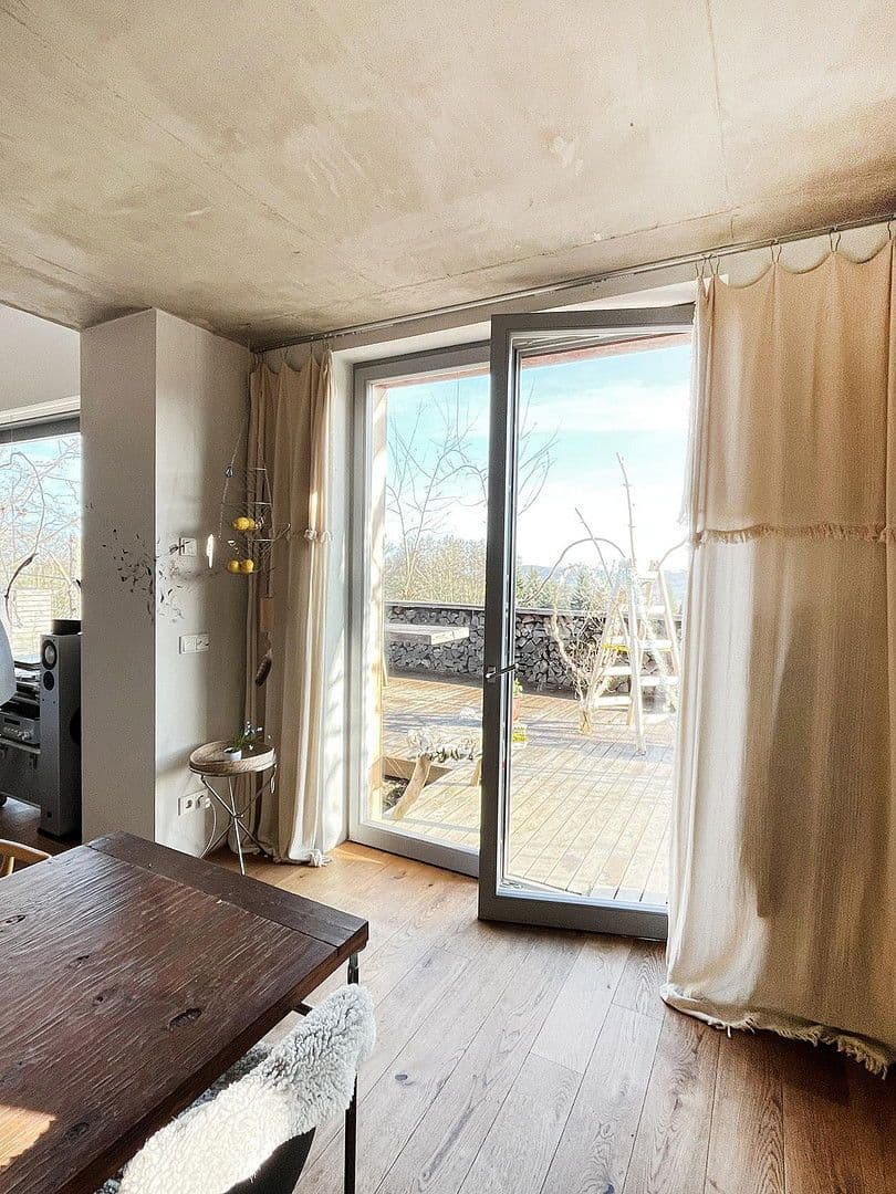 Predaj domu 149 m², pozemek 5.390 m², Steina, Sasko Predaj domu 149 m², pozemek 5.390 m², Steina, Sasko