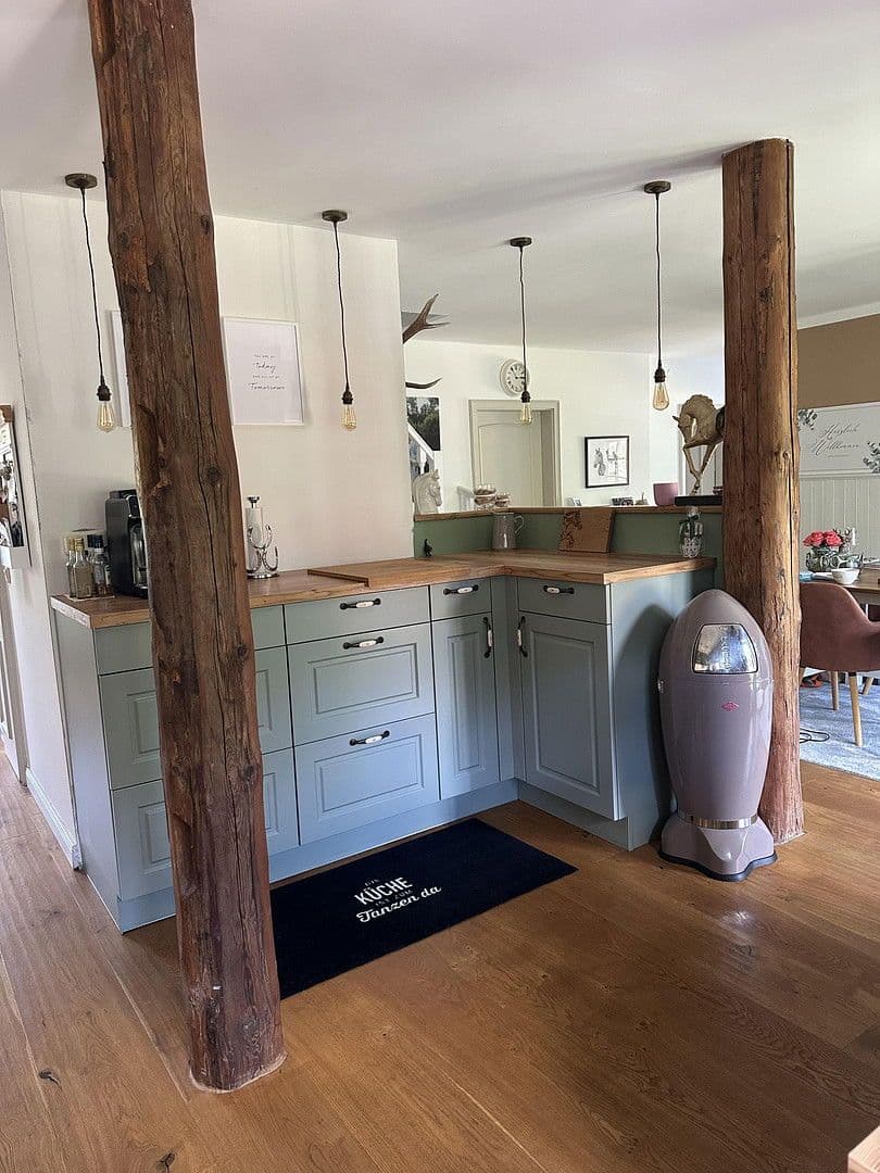 Predaj domu 170 m², pozemek 943 m², Salzhausen, Dolné Sasko Predaj domu 170 m², pozemek 943 m², Salzhausen, Dolné Sasko