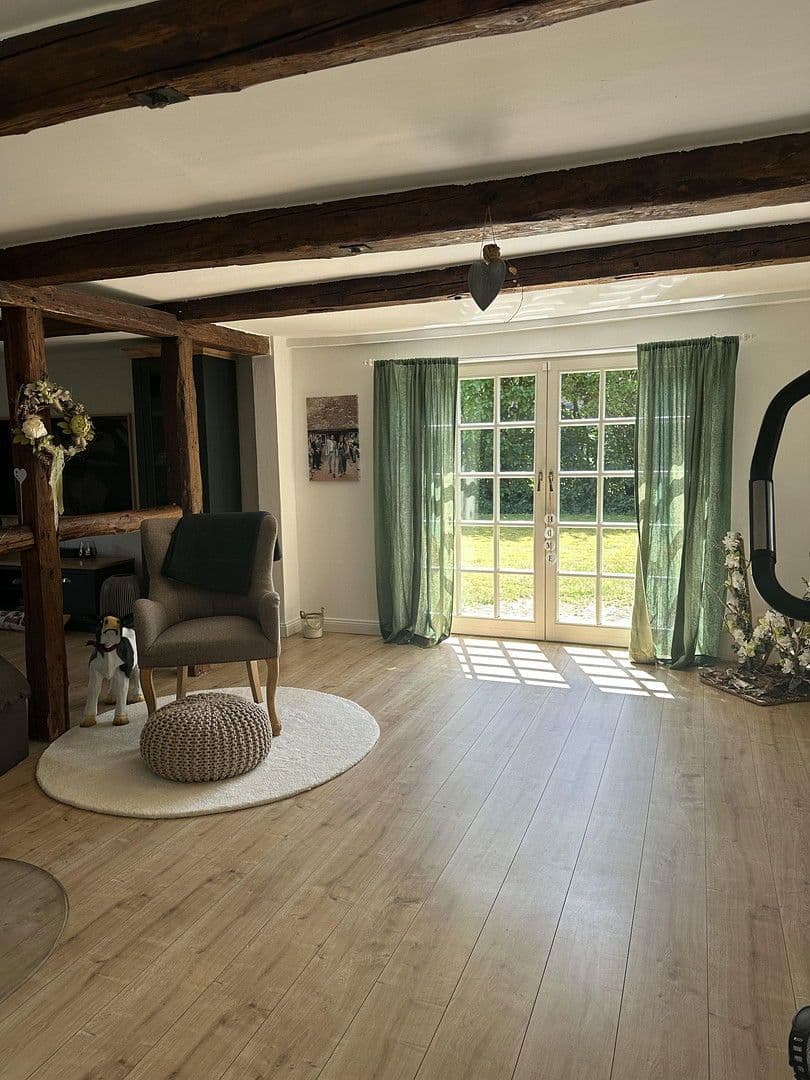 Predaj domu 170 m², pozemek 943 m², Salzhausen, Dolné Sasko Predaj domu 170 m², pozemek 943 m², Salzhausen, Dolné Sasko