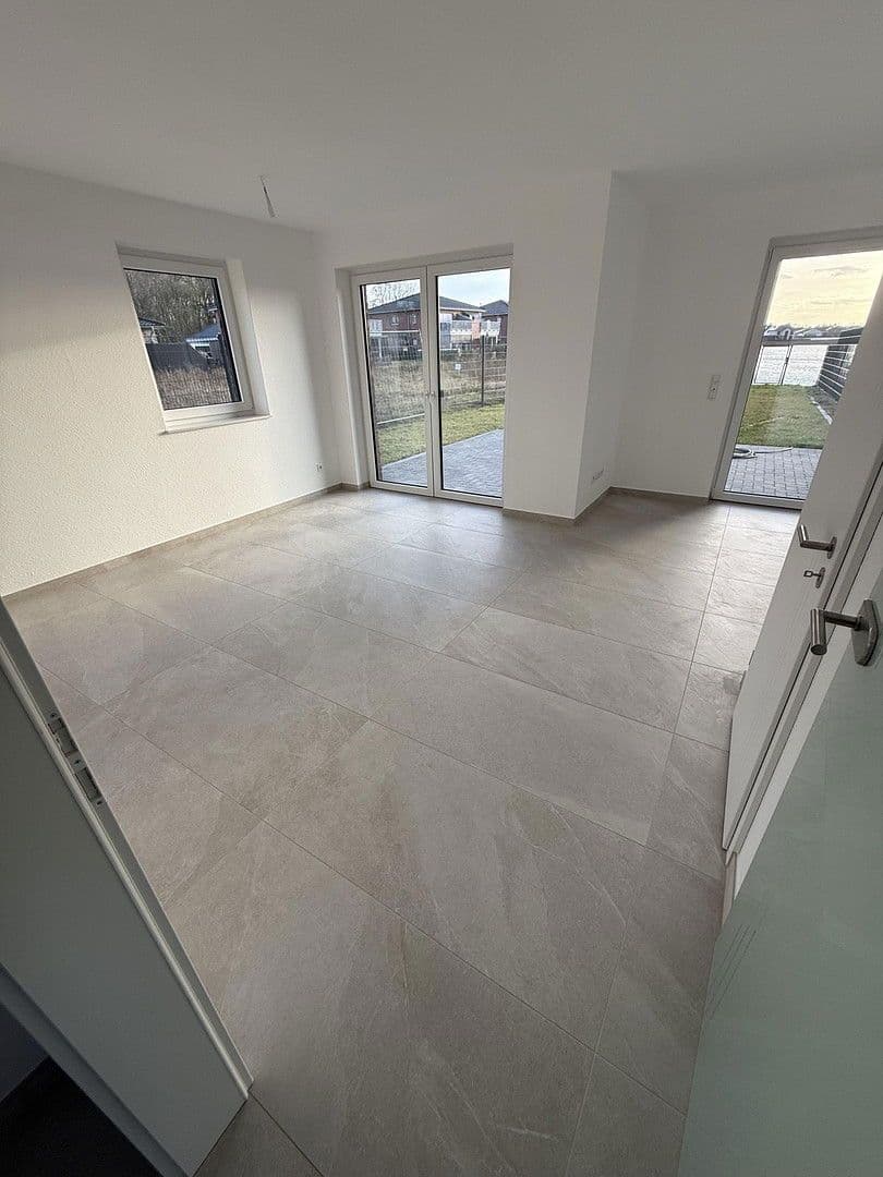 Predaj domu 95 m², pozemek 285 m², Am See 210, Herzlake, Dolné Sasko Predaj domu 95 m², pozemek 285 m², Am See 210, Herzlake, Dolné Sasko