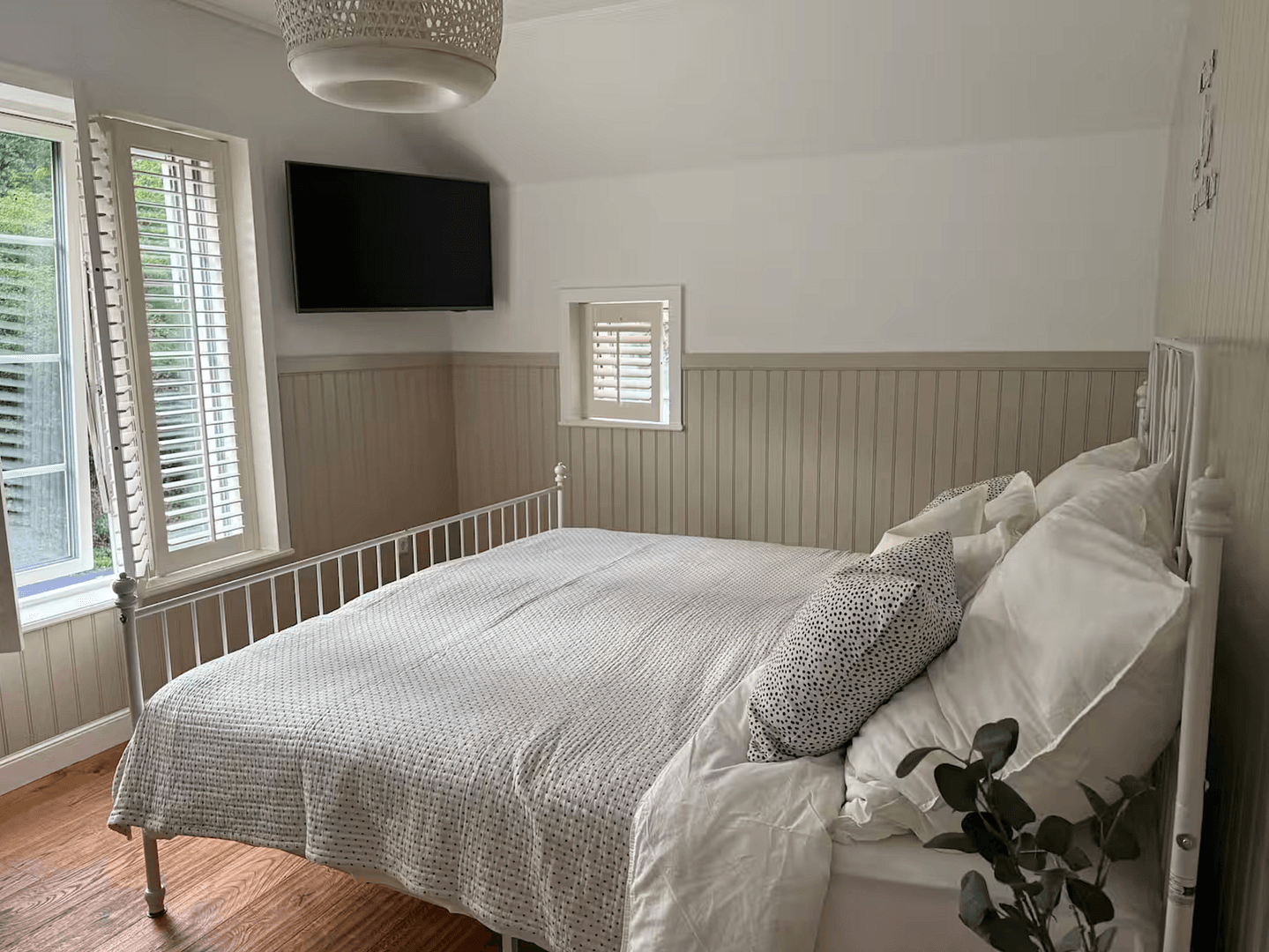 Predaj domu 171 m², pozemek 671 m², Dümpelfeld, Porýnie-Falcko Predaj domu 171 m², pozemek 671 m², Dümpelfeld, Porýnie-Falcko