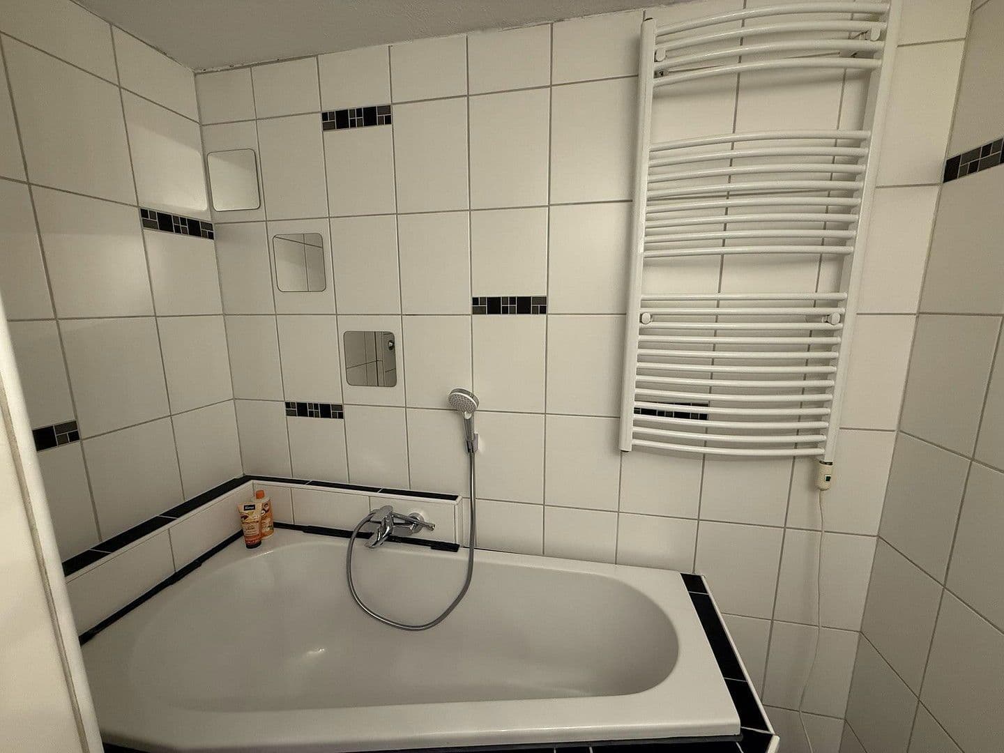 Prenájom bytu 21 m², Elsa-Brändström-Str., Mainz, Porýnie-Falcko Prenájom bytu 21 m², Elsa-Brändström-Str., Mainz, Porýnie-Falcko