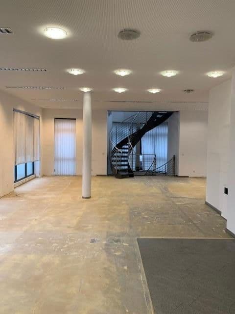 Prenájom kancelárie 319 m², Johannisthaler Chaussee 394, Berlin, Berlín Prenájom kancelárie 319 m², Johannisthaler Chaussee 394, Berlin, Berlín