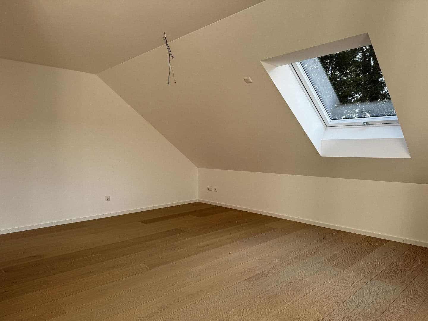 Prenájom bytu 2-izbový 62 m², Langenbach, Bavorsko Prenájom bytu 2-izbový 62 m², Langenbach, Bavorsko