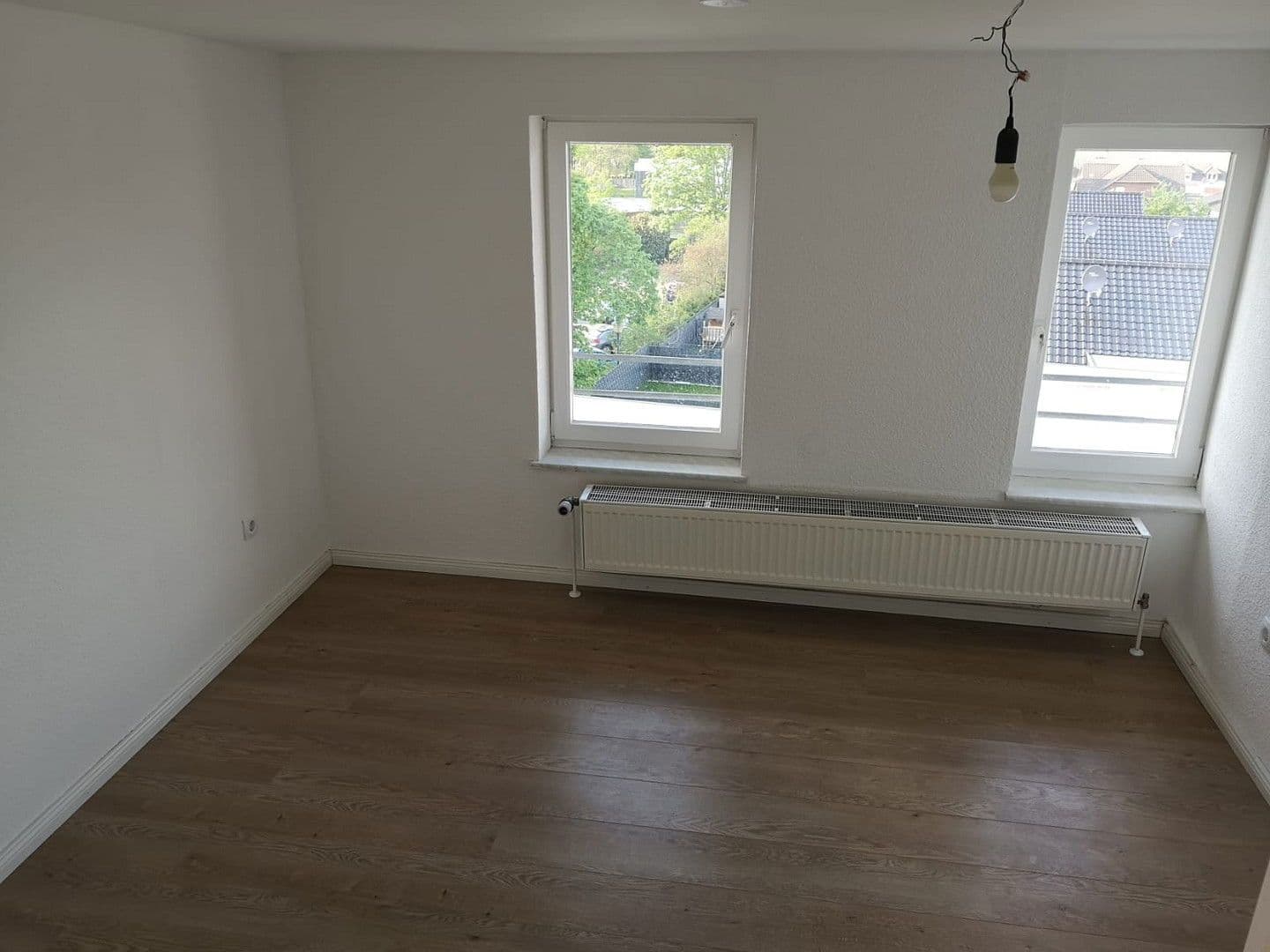 Prenájom bytu 2-izbový 78 m², Fallersleben, Dolné Sasko Prenájom bytu 2-izbový 78 m², Fallersleben, Dolné Sasko