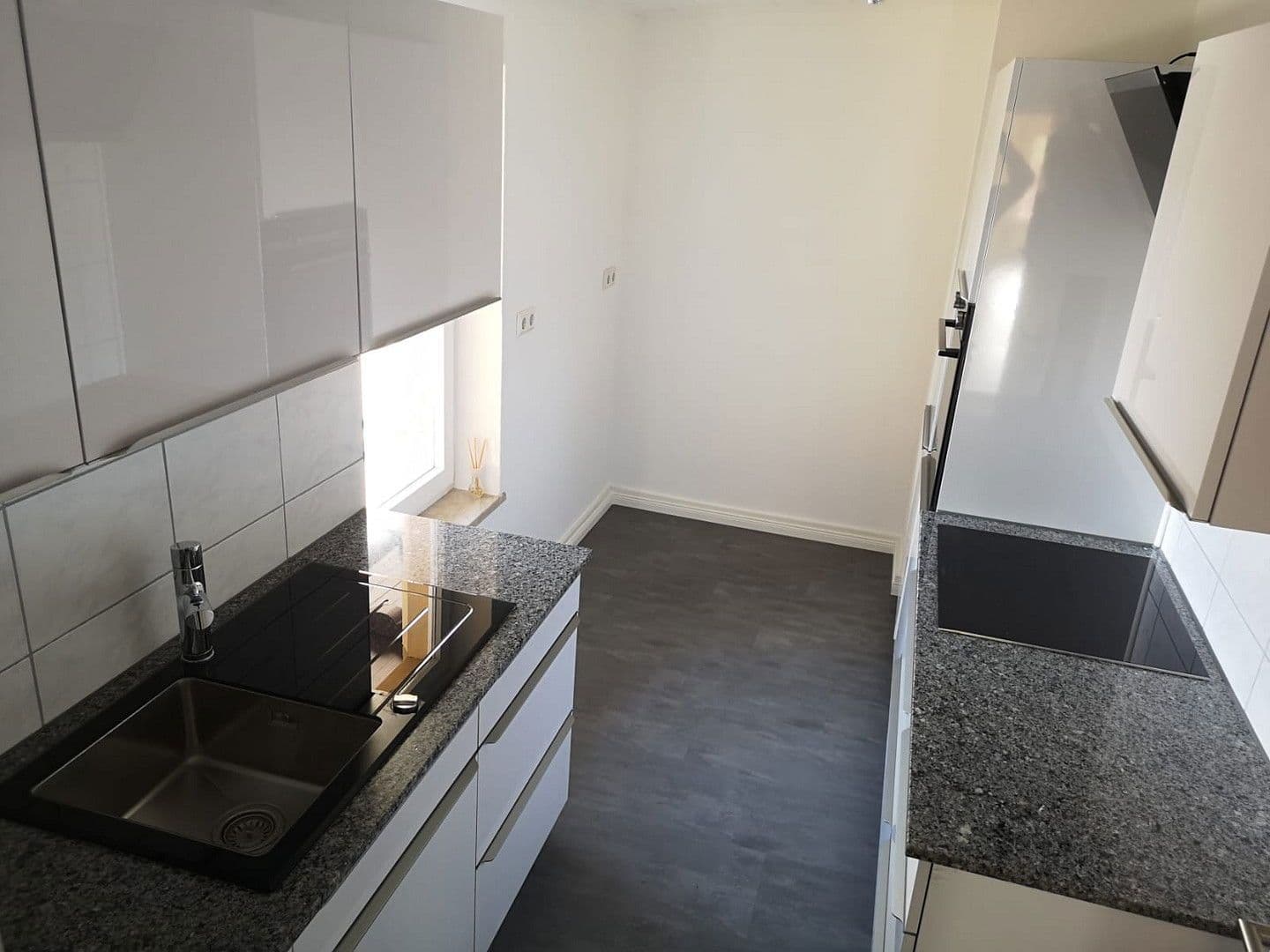 Prenájom bytu 2-izbový 78 m², Fallersleben, Dolné Sasko Prenájom bytu 2-izbový 78 m², Fallersleben, Dolné Sasko