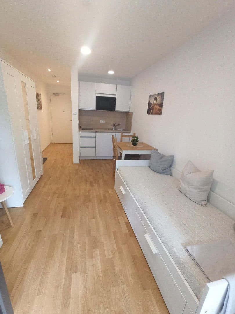 Prenájom bytu 1-izbový 21 m², Konrad-Peutinger-Straße 2a, München - Sendling-Westpark, Bavorsko Prenájom bytu 1-izbový 21 m², Konrad-Peutinger-Straße 2a, München - Sendling-Westpark, Bavorsko