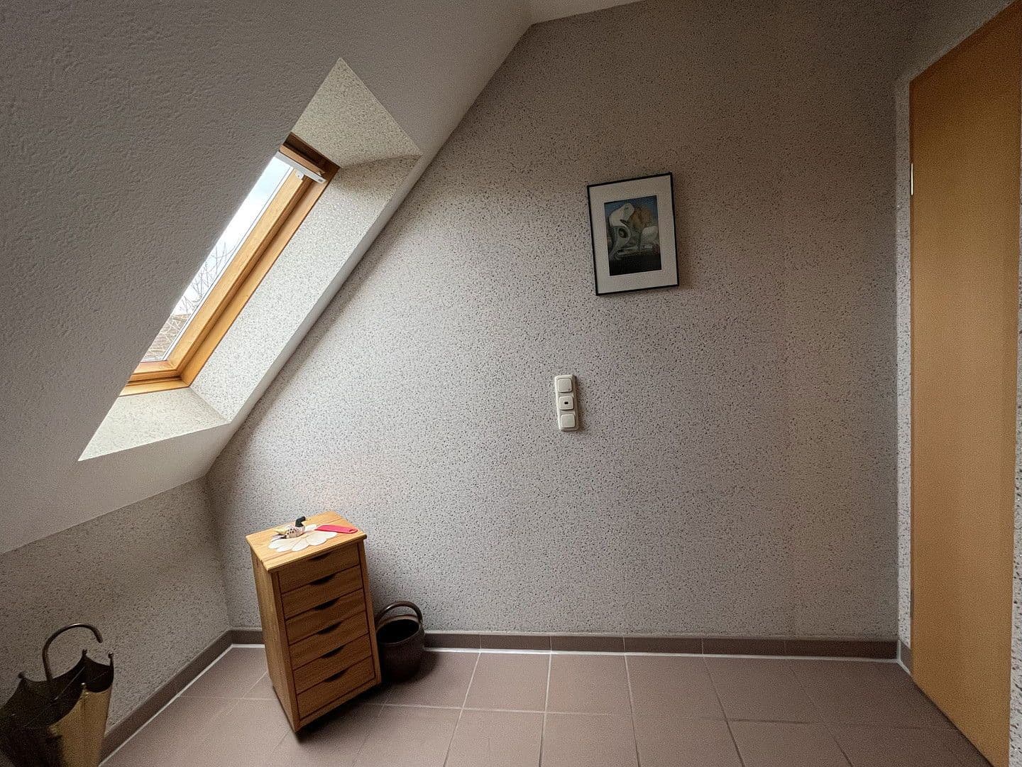 Prenájom bytu 3-izbový 84 m², Hannover, Dolné Sasko Prenájom bytu 3-izbový 84 m², Hannover, Dolné Sasko