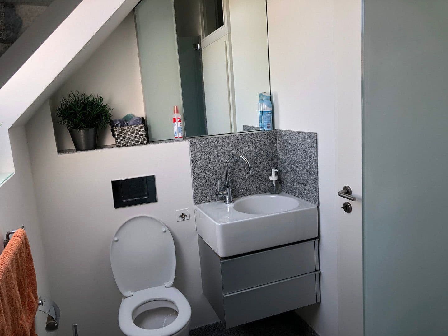 Prenájom bytu 5-izbový 190 m², Lechtenbergweg 29, Münster, Severné Porýnie - Westfálsko Prenájom bytu 5-izbový 190 m², Lechtenbergweg 29, Münster, Severné Porýnie - Westfálsko