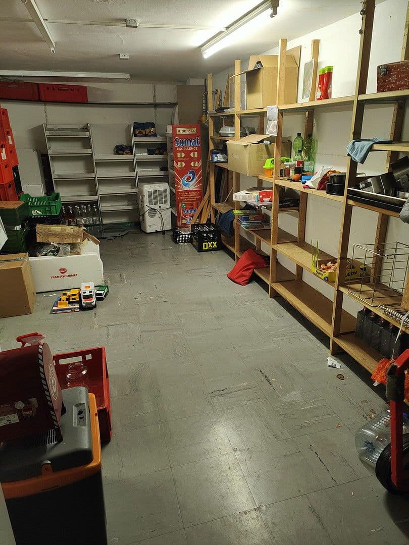 Prenájom nebytového priestoru 180 m², Bahnhofstr.47/1, Geislingen an der Steige, Bádensko-Wurttembersko Prenájom nebytového priestoru 180 m², Bahnhofstr.47/1, Geislingen an der Steige, Bádensko-Wurttembersko