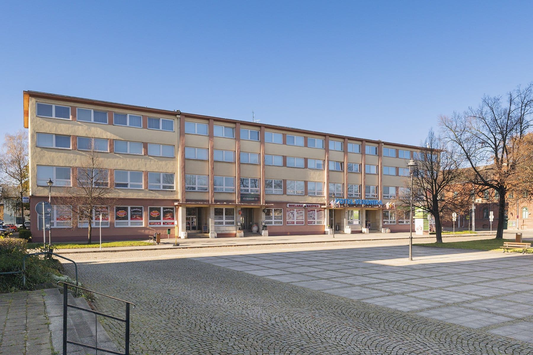 Prenájom kancelárie 35 m², Mírové náměstí, Ostrava, Moravskoslezský kraj Prenájom kancelárie 35 m², Mírové náměstí, Ostrava, Moravskoslezský kraj