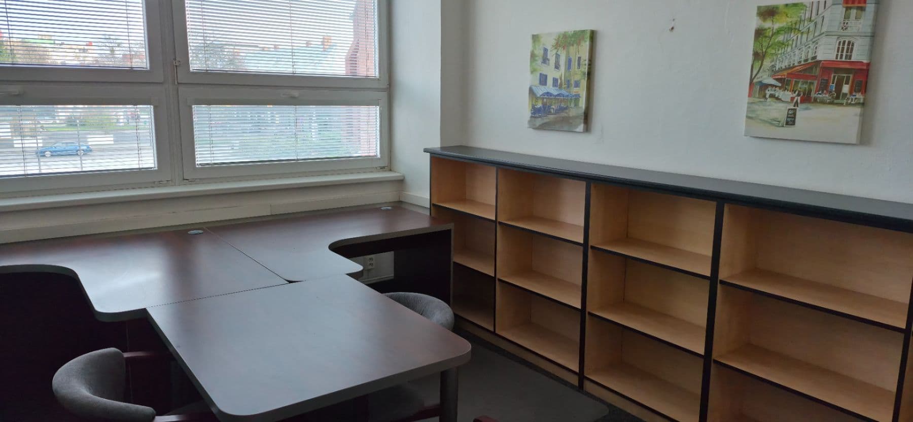 Prenájom kancelárie 35 m², Mírové náměstí, Ostrava, Moravskoslezský kraj Prenájom kancelárie 35 m², Mírové náměstí, Ostrava, Moravskoslezský kraj