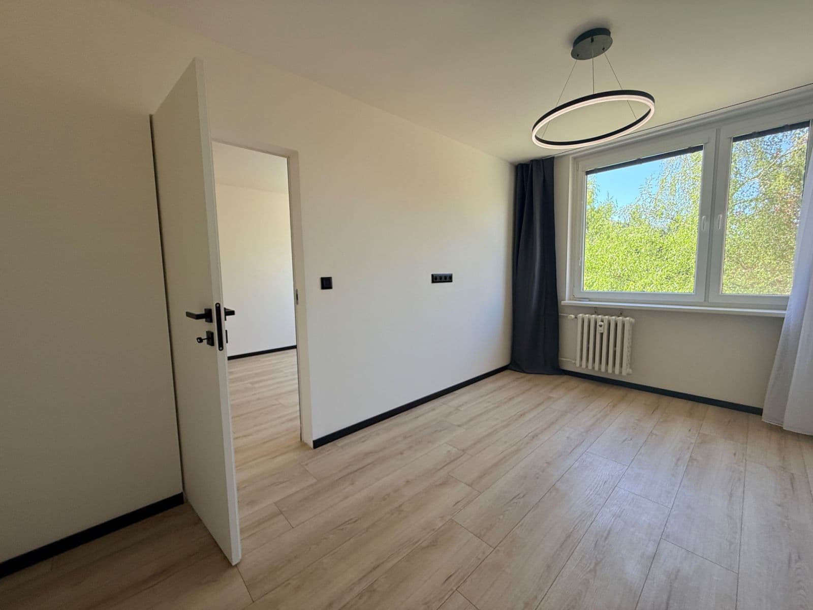 Predaj bytu 2-izbový 46 m², Generála Janouška, Praha, Praha Predaj bytu 2-izbový 46 m², Generála Janouška, Praha, Praha