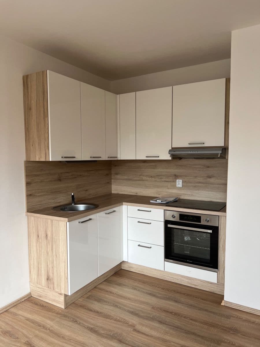 Predaj bytu 2-izbový 44 m², Sídliště pod Ralskem, Mimoň, Liberecký kraj Predaj bytu 2-izbový 44 m², Sídliště pod Ralskem, Mimoň, Liberecký kraj