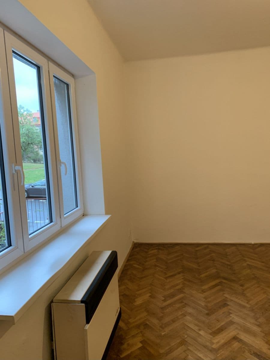 Prenájom bytu 1-izbový 47 m², Jana Želivského, Praha, Praha Prenájom bytu 1-izbový 47 m², Jana Želivského, Praha, Praha